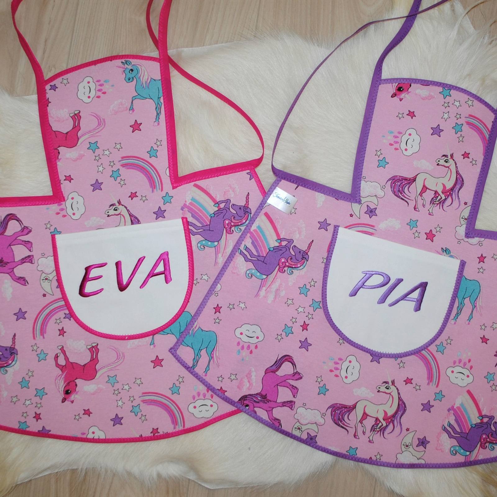 Predpasnik za punce z imenom 573